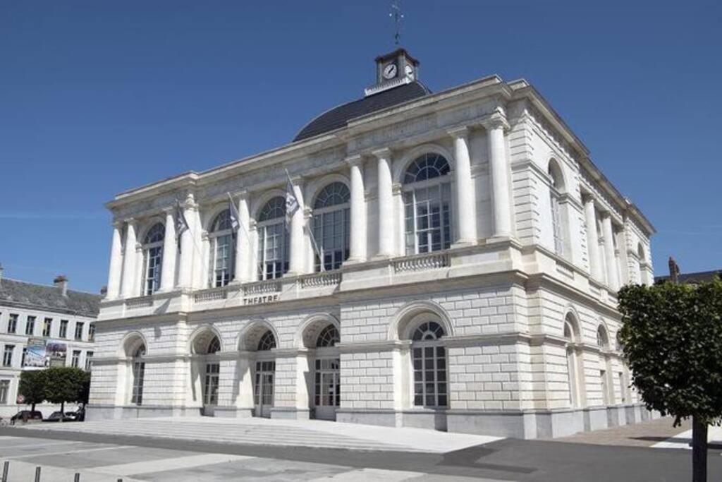 Studio Papillon En Plein Coeur De Ville Saint-Omer  Exteriör bild